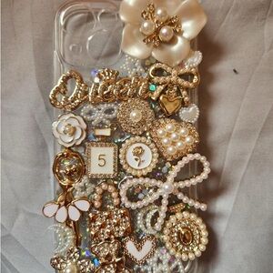 Gold and White Junk Phone Case